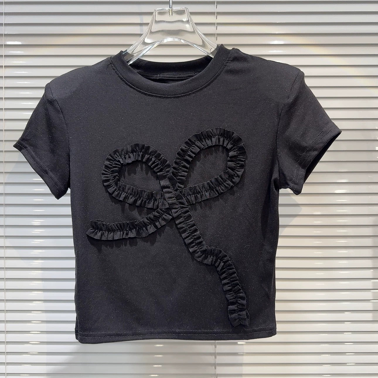 Internet celebrity same style 2025 summer new high street shoulder pleated bow flower pattern short hot girl short sleeve T-shirt