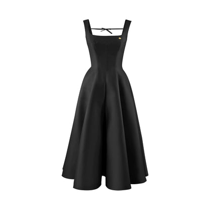 Mummy Cat lays eggs, high-end, exquisite and simple fishbone backless suspender light dress
