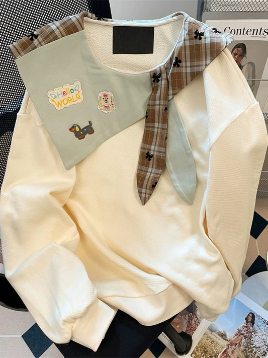 Japanese-style, youthful, sweet, loose-fitting cartoon embroidered long-sleeved sweatshirt for women, super cute design, sailor collar top for autumn.