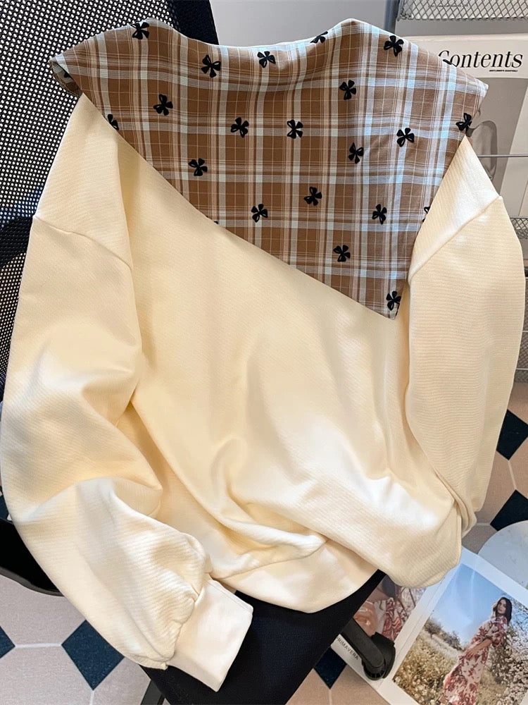 Japanese-style, youthful, sweet, loose-fitting cartoon embroidered long-sleeved sweatshirt for women, super cute design, sailor collar top for autumn.