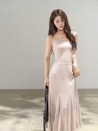 A Little Wild Berry French-Style Slip Dress for Women, Spring 2026 New Arrival, Slim Fit, Fashionable and Elegant Sleeveless Long Dress