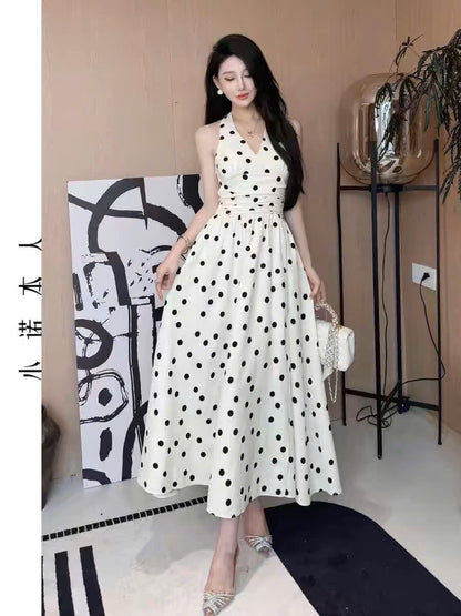 Xiaonuo's own v-neck halter dress polka-dot backless large swing skirt for vacation, stunning temperament, waist-cinching long skirt 2494