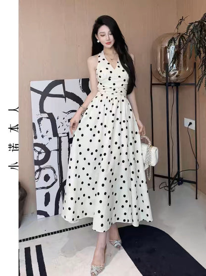 Xiaonuo's own v-neck halter dress polka-dot backless large swing skirt for vacation, stunning temperament, waist-cinching long skirt 2494