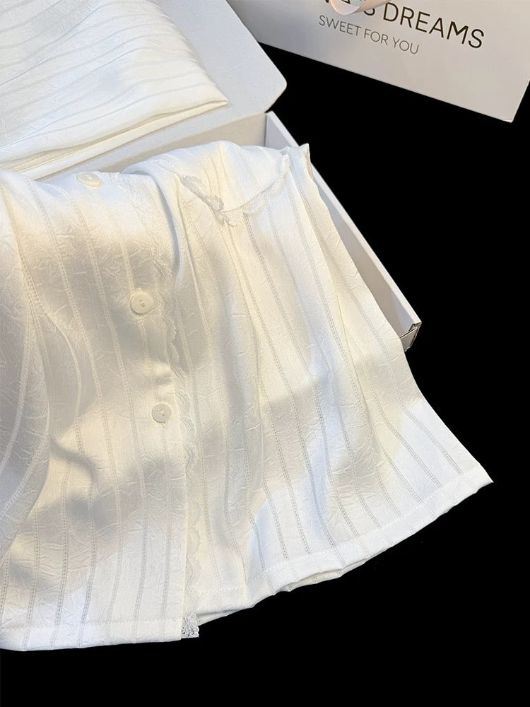 Ice silk pajamas for women in summer, high-grade hollow striped short-sleeved trousers, pure desire style lace edge home clothes suit