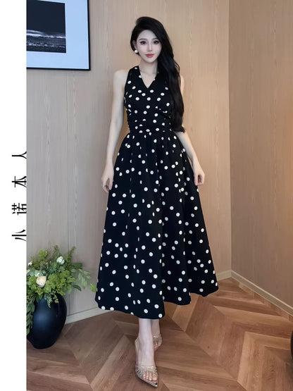 Xiaonuo's own v-neck halter dress polka-dot backless large swing skirt for vacation, stunning temperament, waist-cinching long skirt 2494