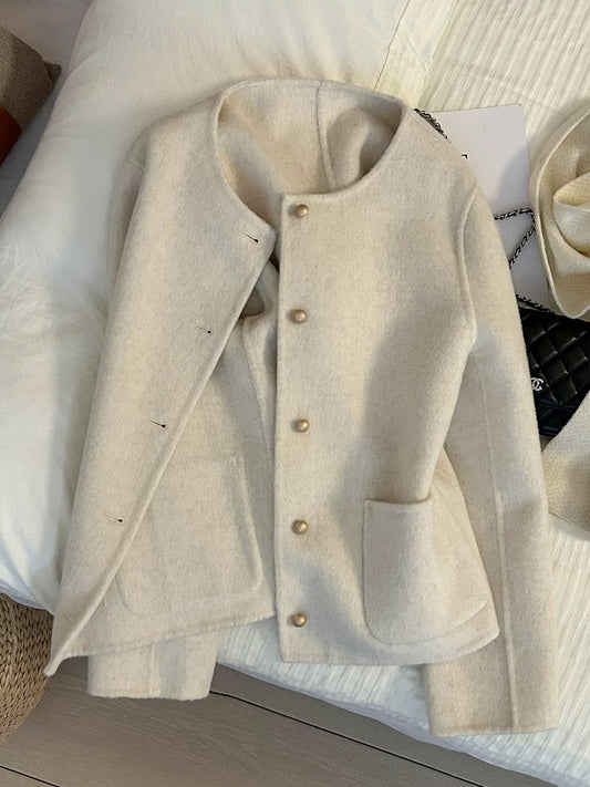 2025 Autumn/Winter New Off-White Lazy Gentle 70% Wool Double-Faced Short Coat for Petite Women