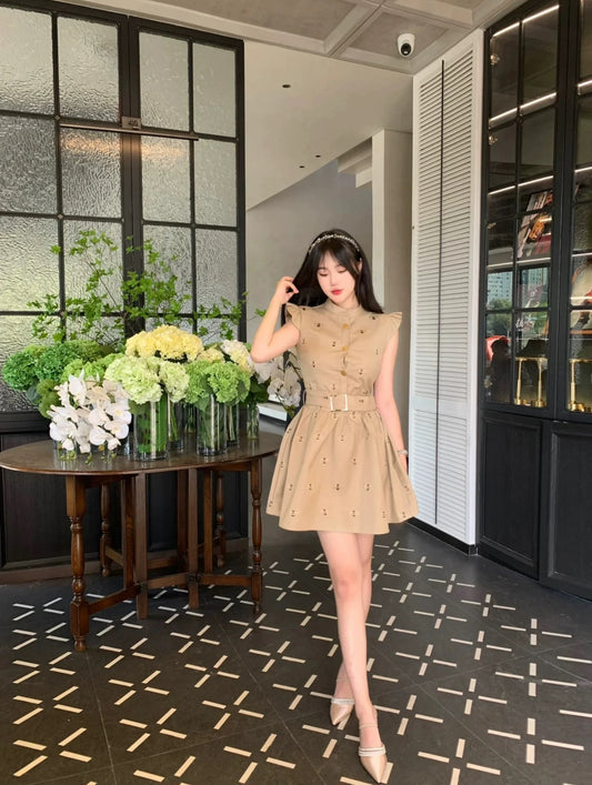 [Original Little Bee] New Summer Style Heavy Embroidery Belt Short Skirt Women's Stand-up Collar Flying Sleeves Slimming Dress