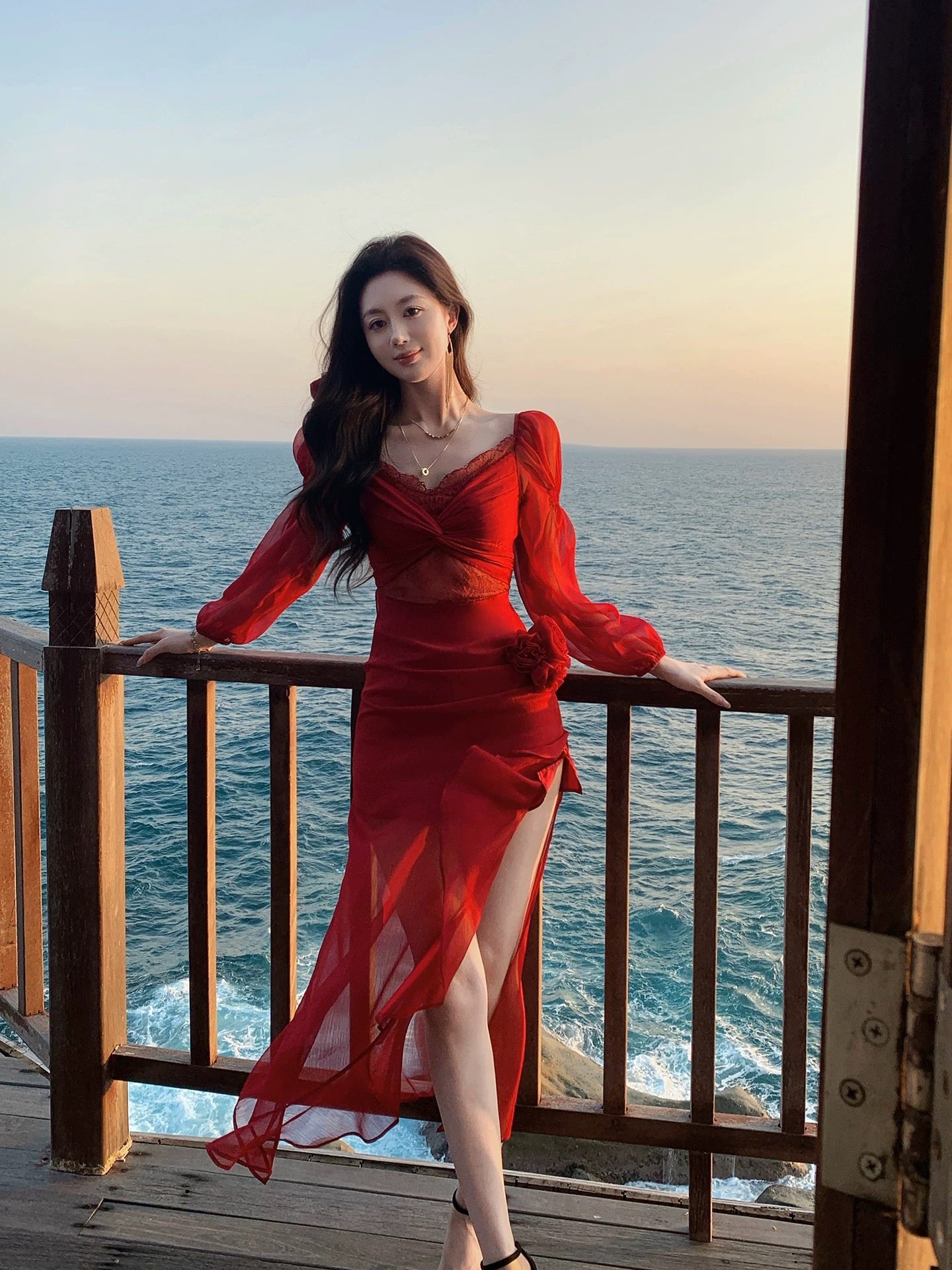 Good Job: 【Misty Rose】French Satin V-Neck Red Mesh Dress, Long Sleeve, Sexy Vacation Dress