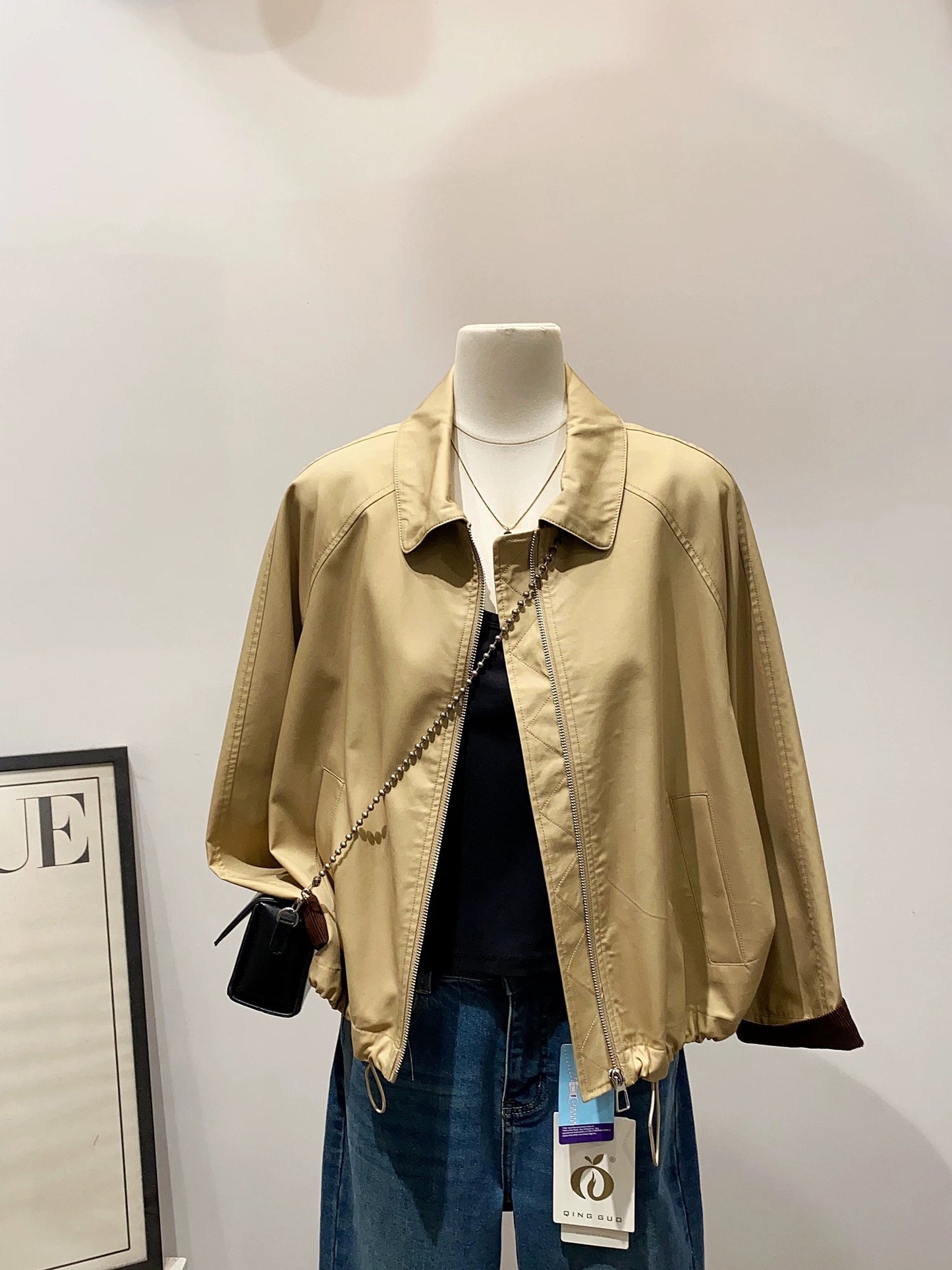 Beautiful and annoying! Lapel raglan jacket for women 2025 new spring and autumn color matching folded sleeve chic jacket