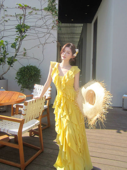 Good Job! 【Sunshine Island】French Style Yellow Resort Dress for Women, Stylish Ruffled Sexy Long Skirt