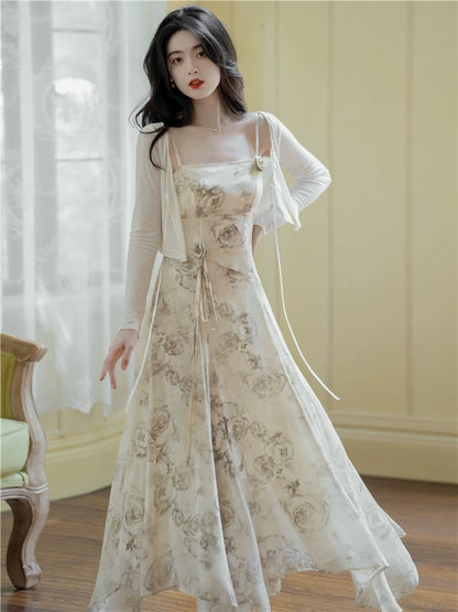 French retro romantic niche high-end sense beautiful gentle slim fairy super fairy temperament forest suspender dress