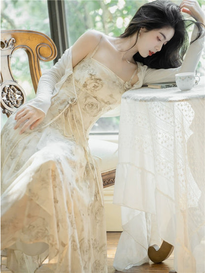 French retro romantic niche high-end sense beautiful gentle slim fairy super fairy temperament forest suspender dress