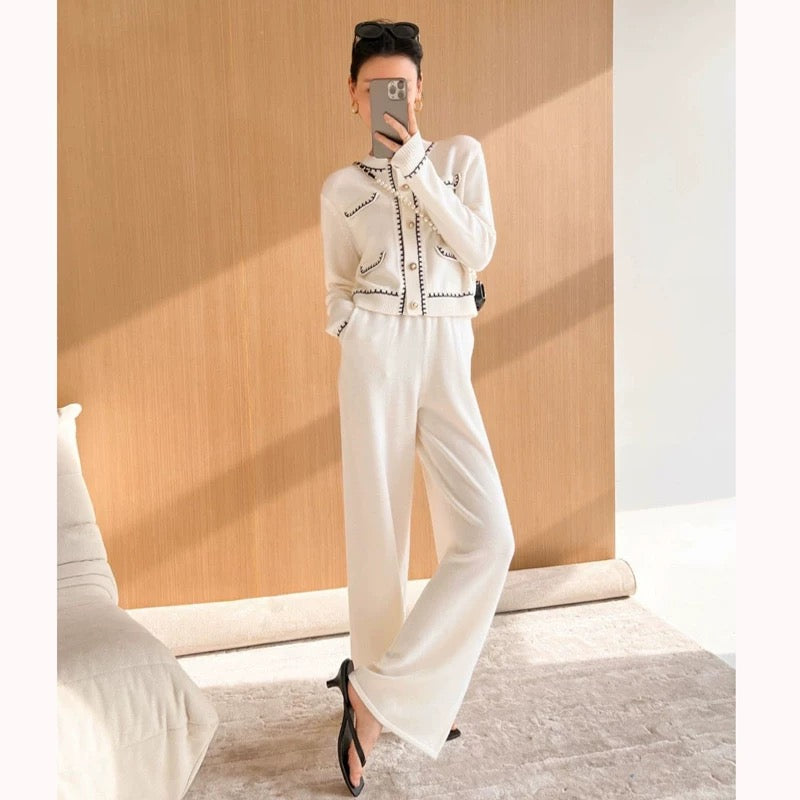Xiaoxiangfeng knitted casual fashion sports suit for women, autumn clothing, age-reducing temperament, socialite wide-leg pants two-piece set, western style