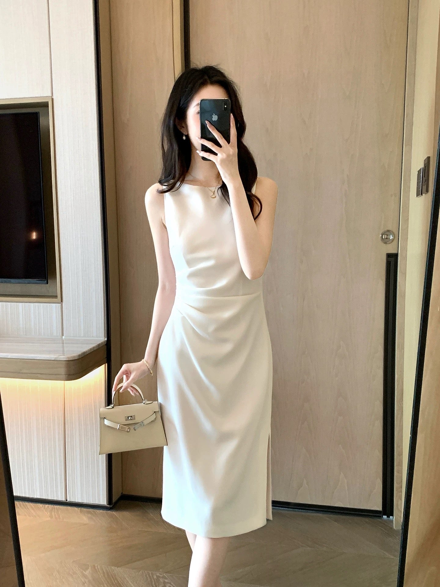 FT GUOGE Women's White Dress, 2026 Summer New Arrival, French Style, Slimming, Sleeveless Suspender Dress