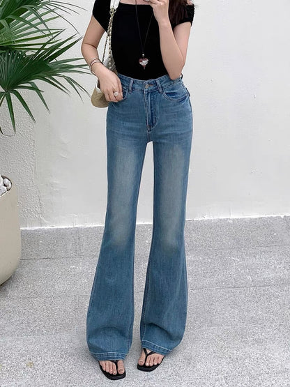 Women's Non-Clinging Slight-Bootcut Jeans (New Summer 2026 Lightweight Style): High-Waisted, Floor-Length Flared Jeans Featuring Flap-Pocket Details.