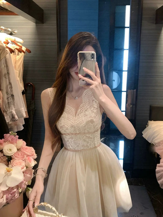 2025 summer new lace sexy waist dress female French temperament vest skirt waist slim short skirt