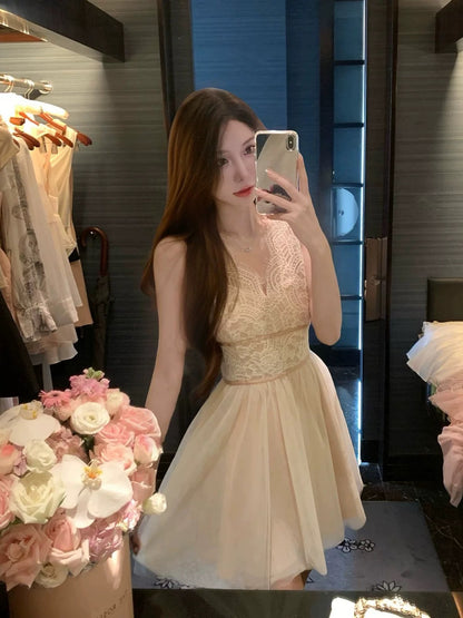 2025 summer new lace sexy waist dress female French temperament vest skirt waist slim short skirt