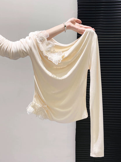 Lace-trimmed 3D floral long-sleeved T-shirt for women, 2025 early autumn new style, pleated waist-cinching short base layer top.