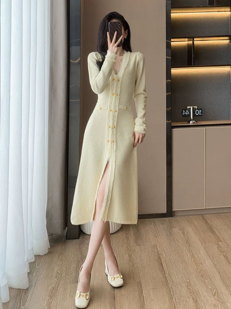 High-end, gentle, long sweater skirt, thickened and elegant, socialite V-neck inner bottoming knitted dress for women in autumn and winter