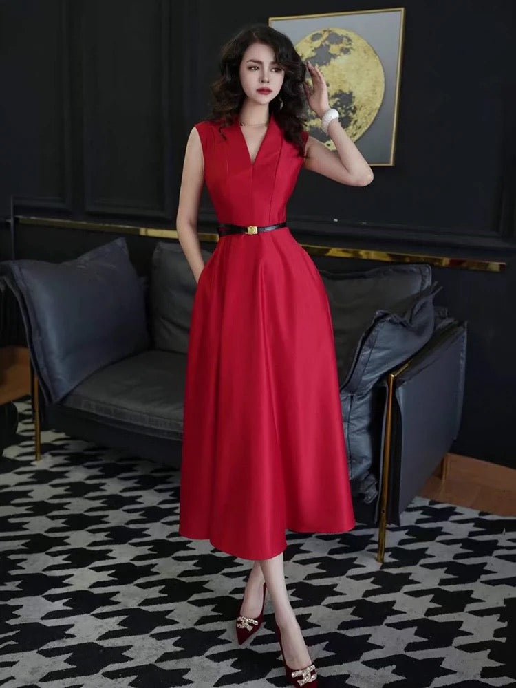 French style light and sophisticated royal sister style red sleeveless dress for women summer 2024 new style high-end long skirt for women