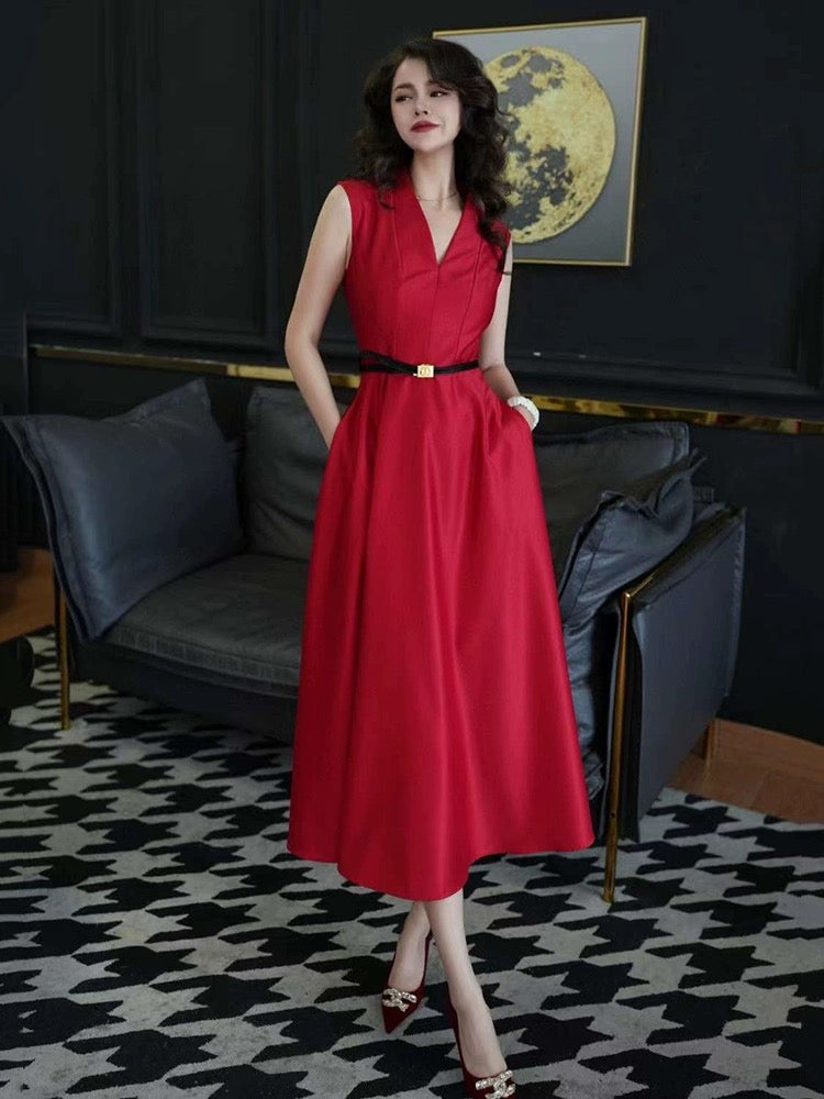 French style light and sophisticated royal sister style red sleeveless dress for women summer 2024 new style high-end long skirt for women