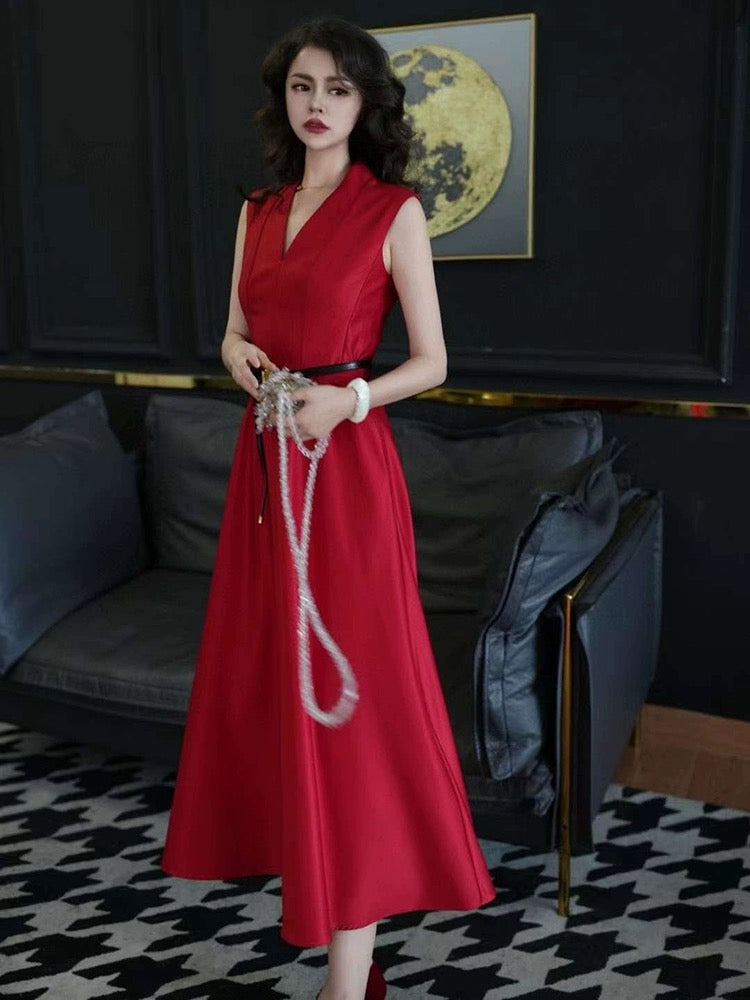 French style light and sophisticated royal sister style red sleeveless dress for women summer 2024 new style high-end long skirt for women
