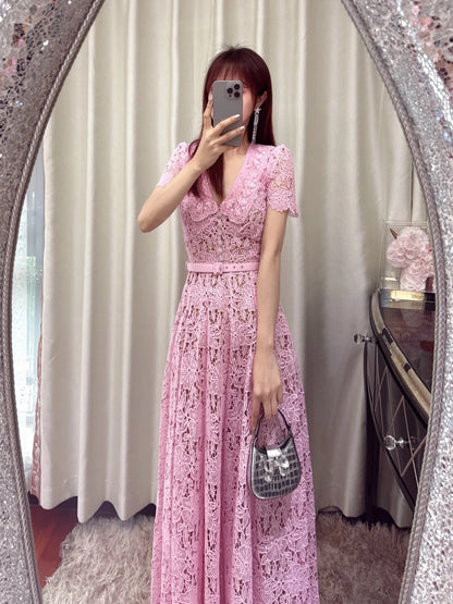 Dopamine wears a pink lapel sweet waist lace dress with a high-end tea break French temperament long skirt