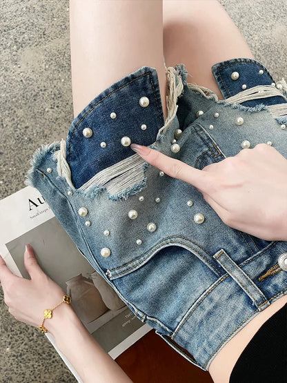 Retro pearl denim shorts women 2025 summer thin high waist design beaded hole a hot girl hot pants