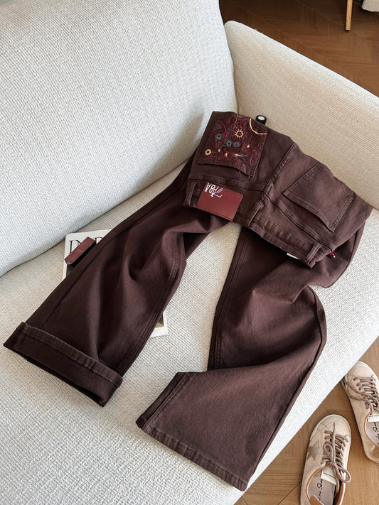 Super popular coffee-colored retro high-waisted slimming straight-leg jeans for women, new summer 2026 style, incredibly stylish casual pants.