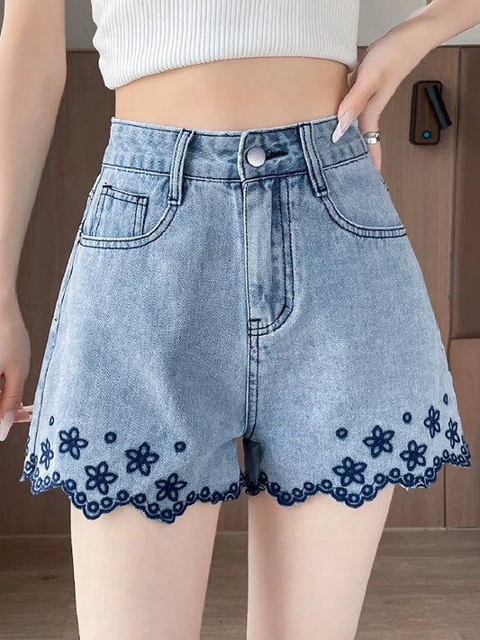 Lace embroidery denim shorts women 2025 summer a-line high waist small size wide leg three-point hot girl hot pants