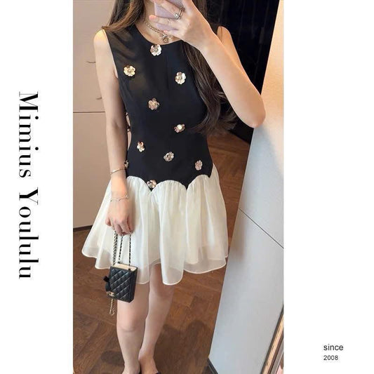 French retro temperament design high-grade contrast color stitching A-line waist mesh vest dress for women in summer