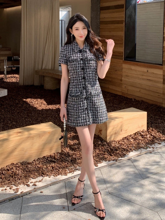 miu high-end exquisite plaid mixed color short-sleeved lapel small fragrant dress with temperament and slimming Hepburn little black dress