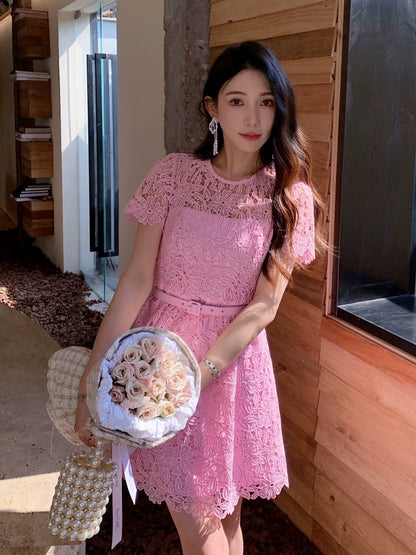 Women's 2024 new style cherry blossom pink lace short-sleeved round neck high-end temperament dress beautiful waist skirt