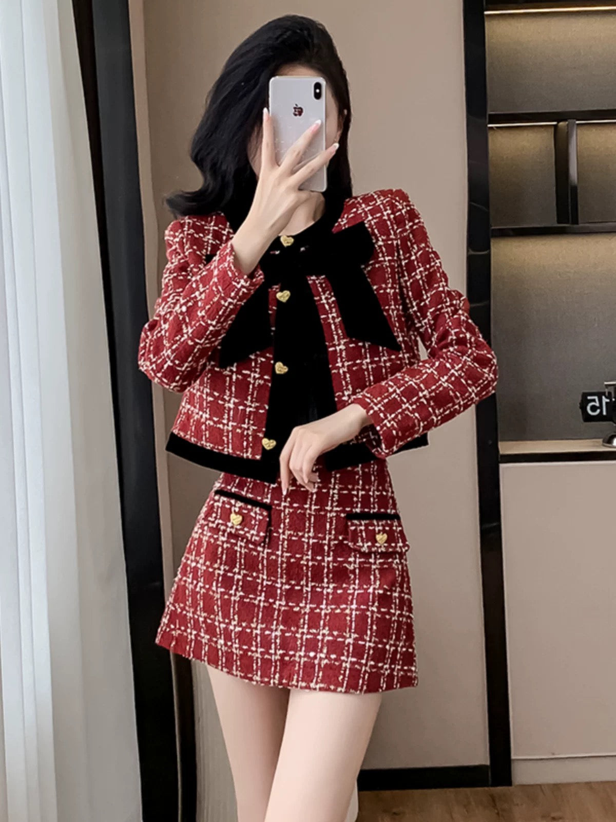 French high-end 2024 autumn and winter new high-end slimming red wool thickened plaid temperament fashionable two-piece set