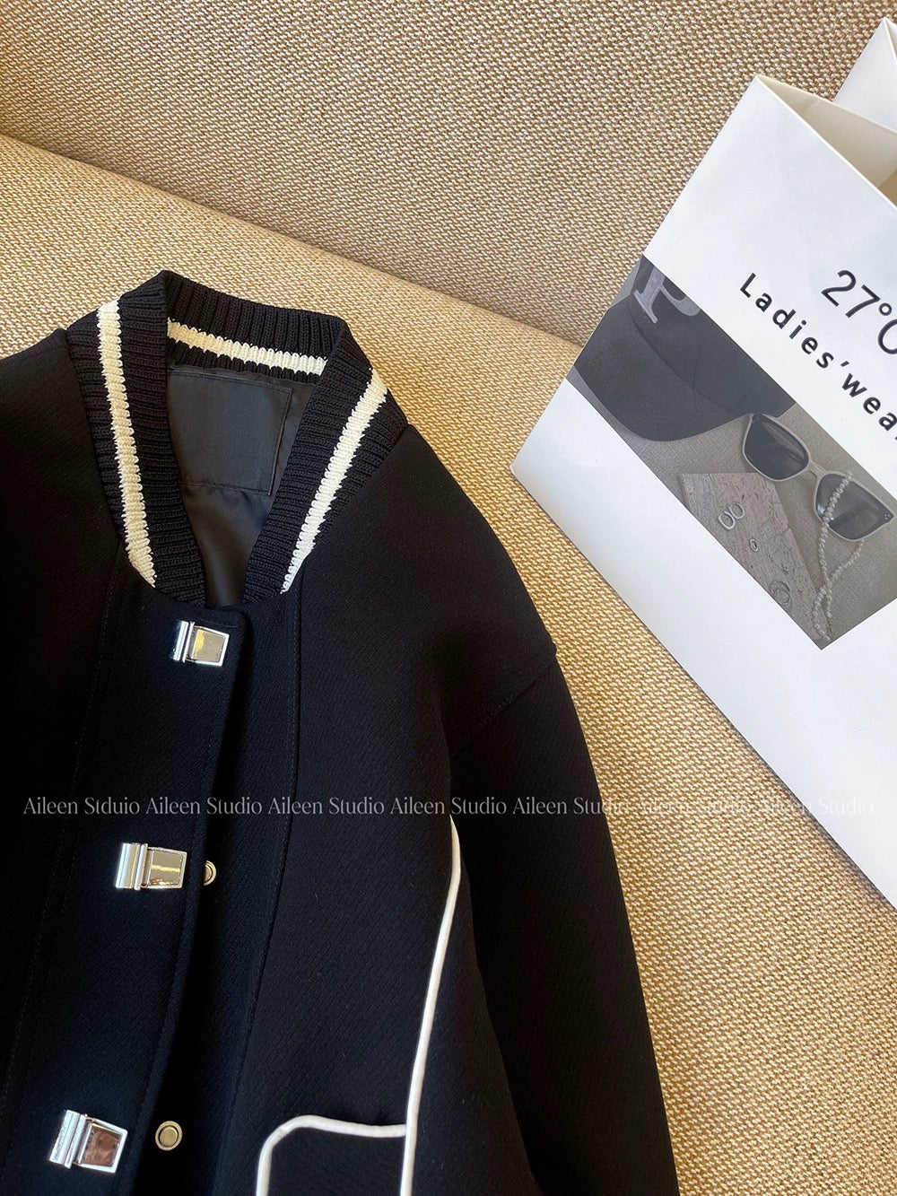 Black baseball jacket top women 2025 autumn new Korean Dongdaemun design short cotton jacket
