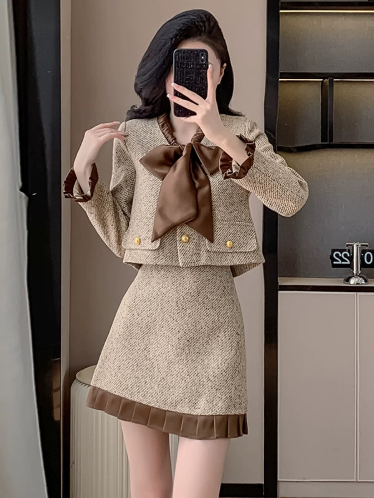 2024 Autumn New French Style Small Fragrance Style Suit Skirt Western Fashion Platycodon Salt Style Light Mature Style Skirt Two-piece Set