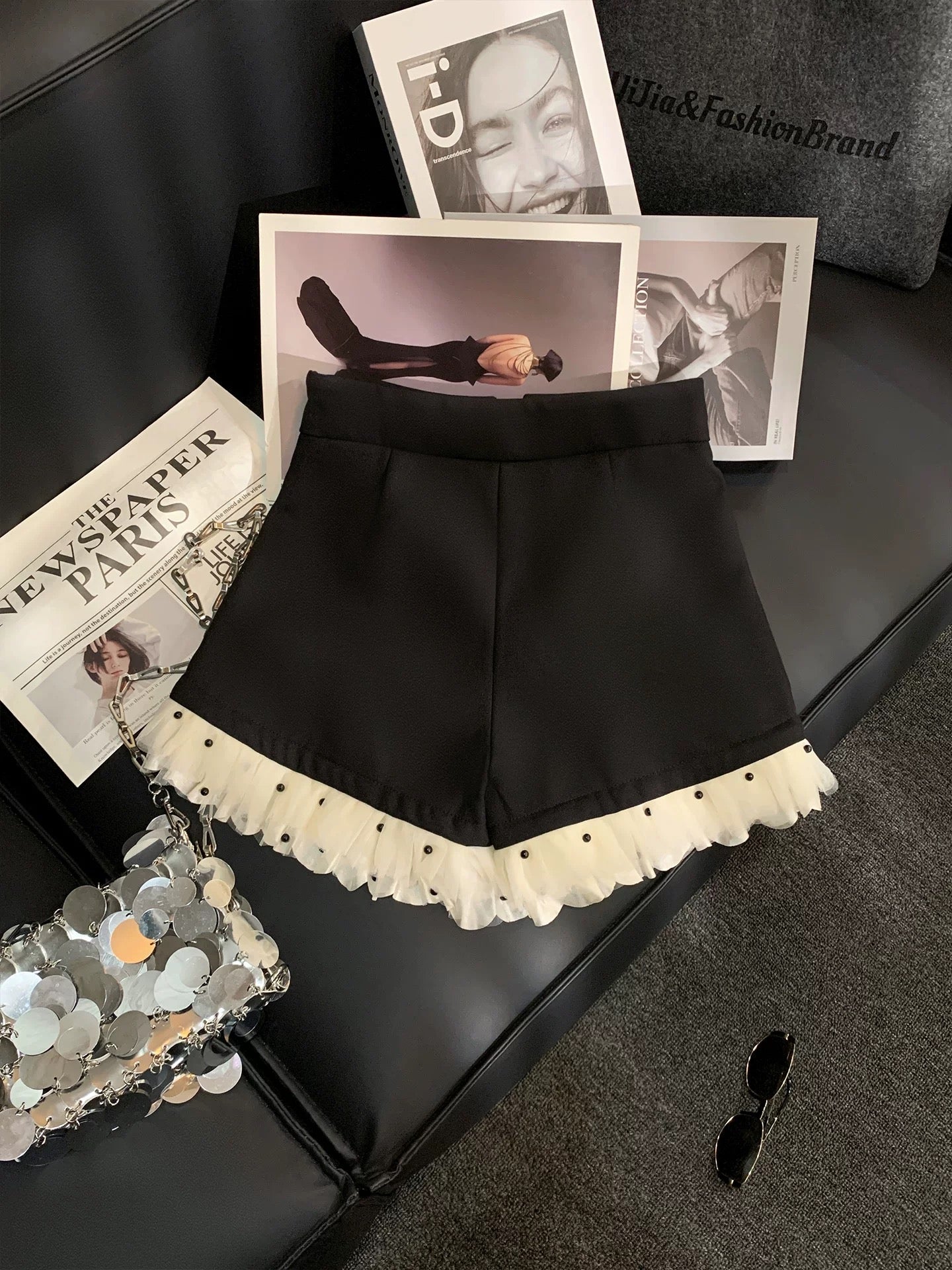 ZHOUYI/Monday French-style rhinestone-embellished mesh shorts for women, high-waisted, slimming, and elegant wide-leg hot pants