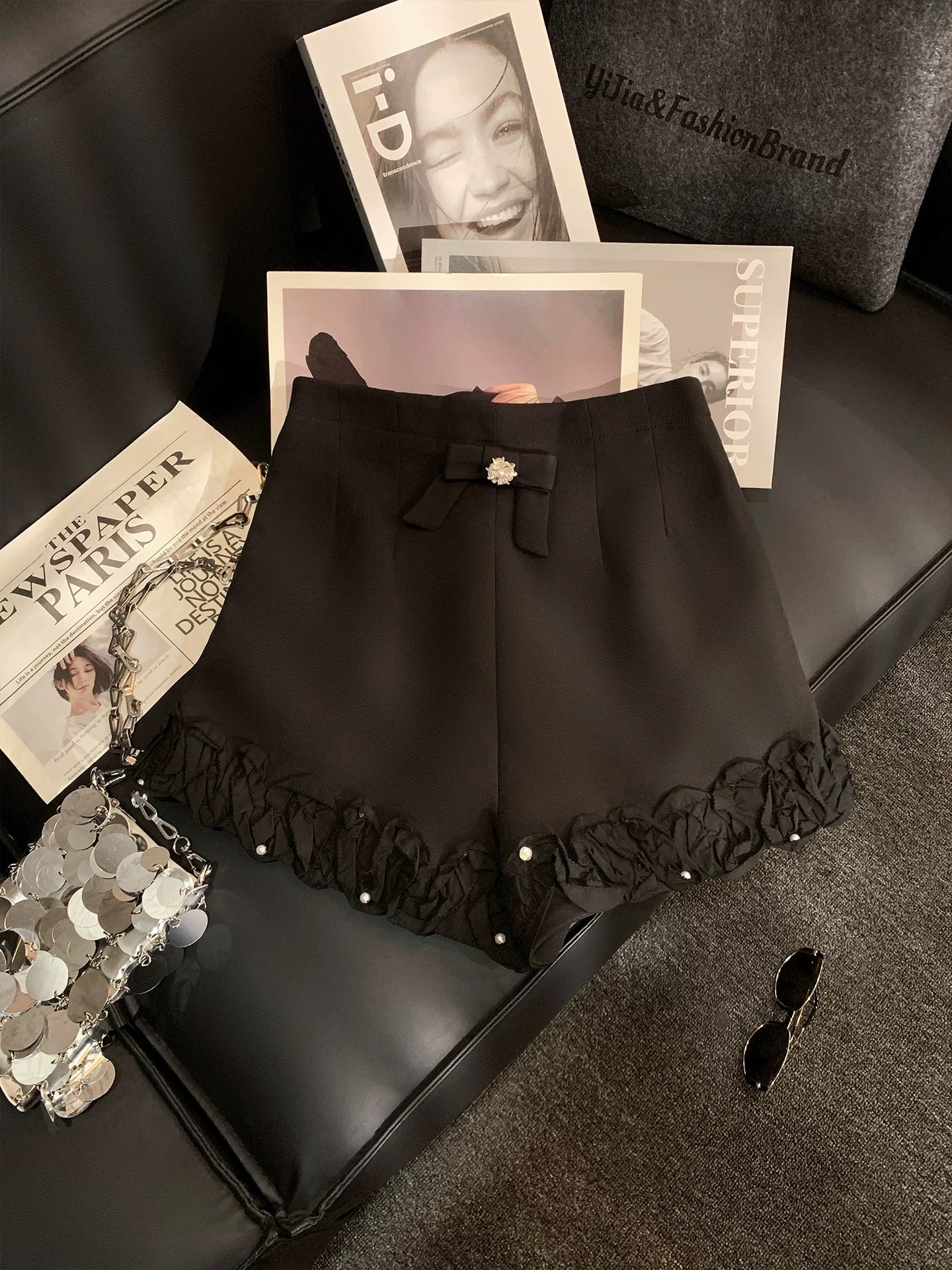 ZHOUYI/Monday High-Waisted Slimming A-Line Wide-Leg Shorts with Heavy-Fit Ruffles and Lace Trim - Versatile Suit Pants