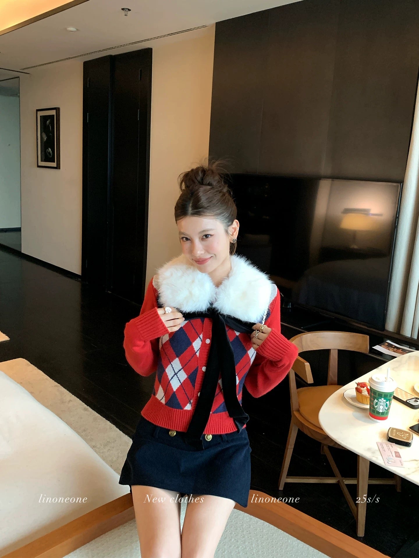 LINONEONE Miu-inspired retro-chic diamond-patterned color-blocked knit cardigan