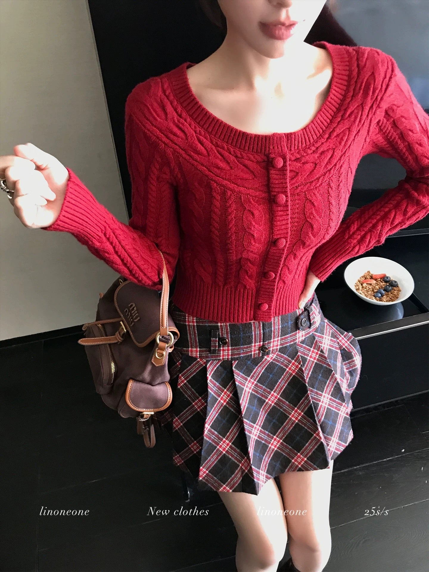 LINONEONE Relaxed Diary: Round Neck Off-Shoulder 3D Cable Knit Long-Sleeve Sweater - Christmas & New Year