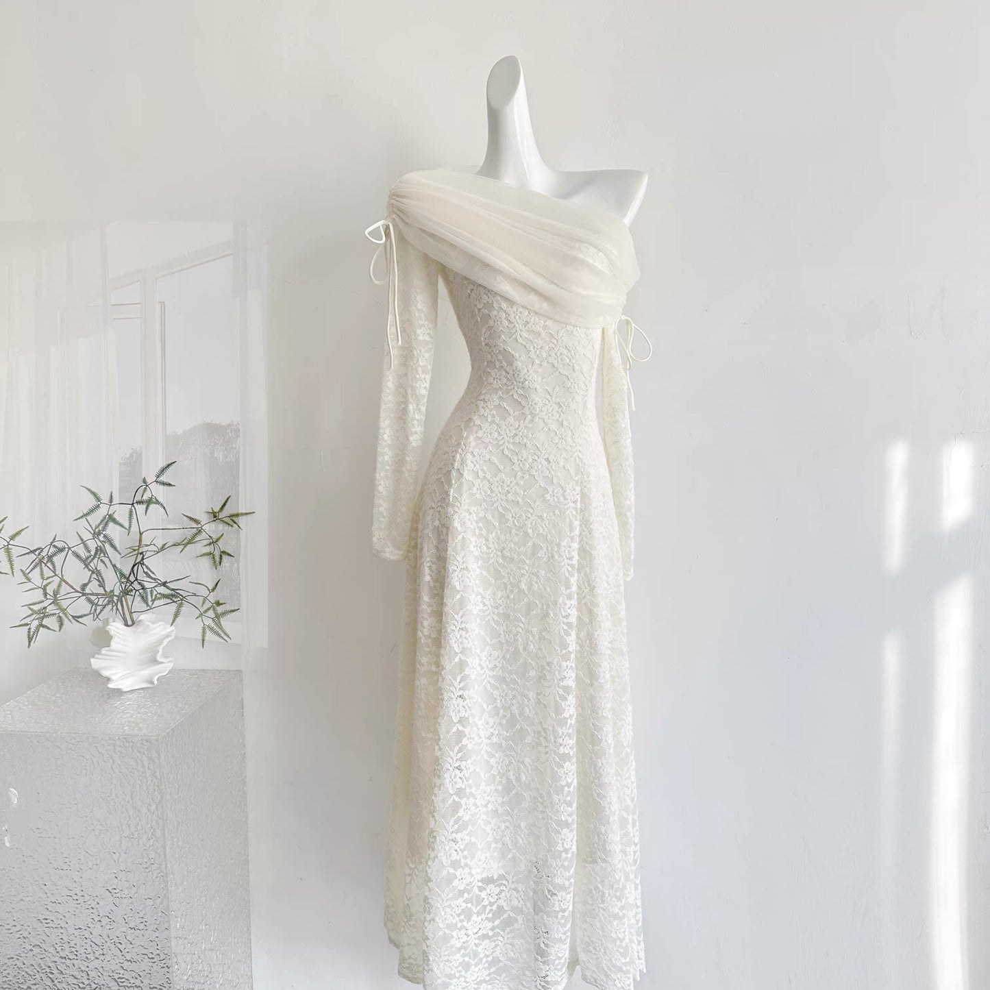 Winter Waltz: Classic Fit, Waist-Defining Tie-Waist Long-Sleeved Fleece Dress