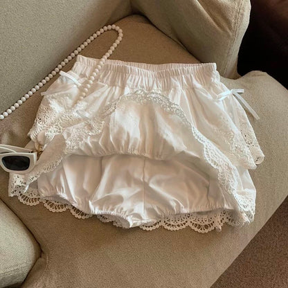 Guangzhou Shisanhang high-quality goods hot-selling ~ white lace bow embroidered short skirt for women to prevent exposure design