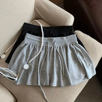 Jade Closet direct store recommendation ~ lazy and relaxed feeling embroidery heavy design hook flower lace wide leg shorts