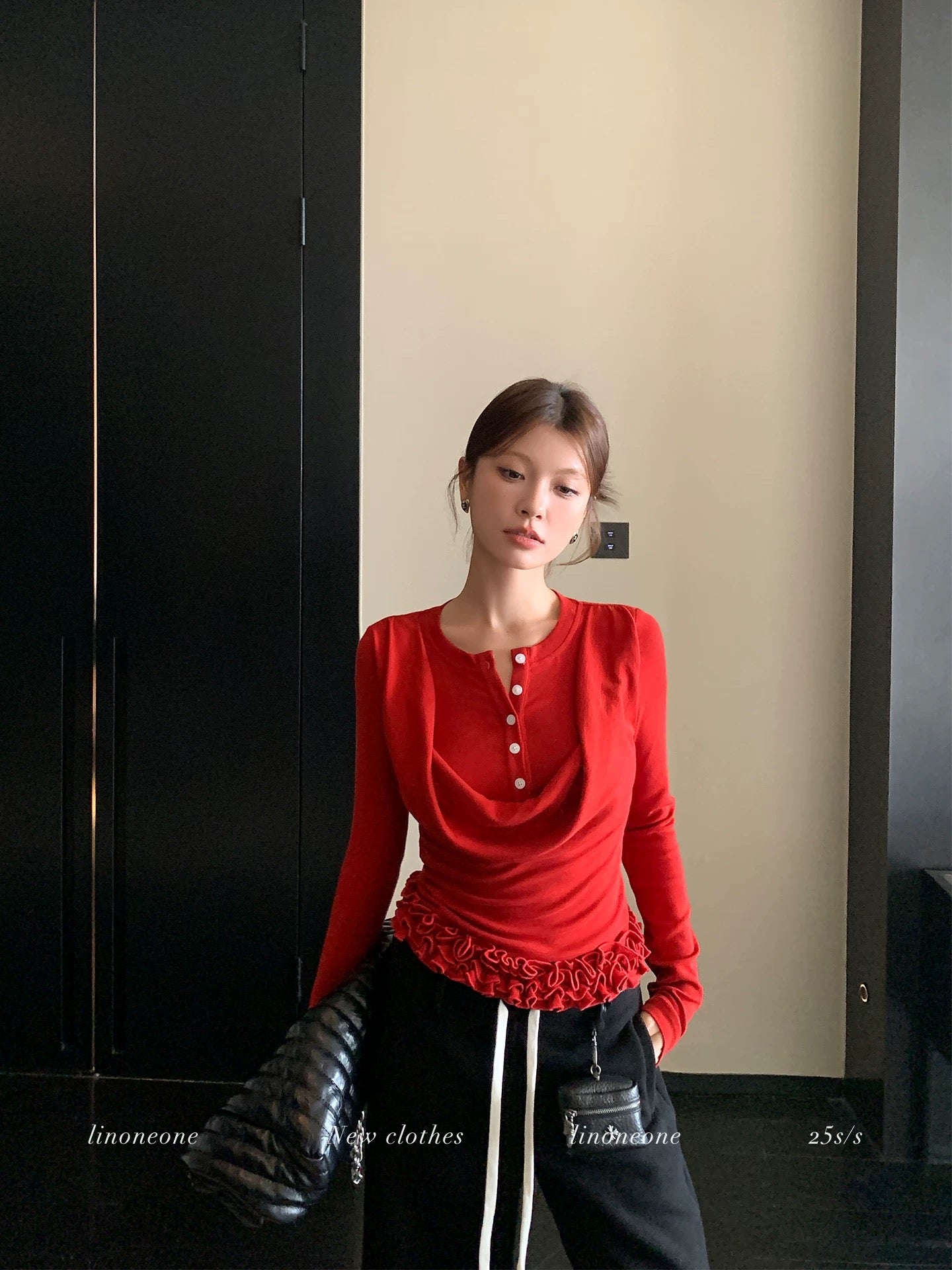 LINONEONE Intellectual Molecular Retro-Style Bow-Neck Color-Blocked Button Faux Two-Piece Slim-Fit Long-Sleeve Knit T-Shirt