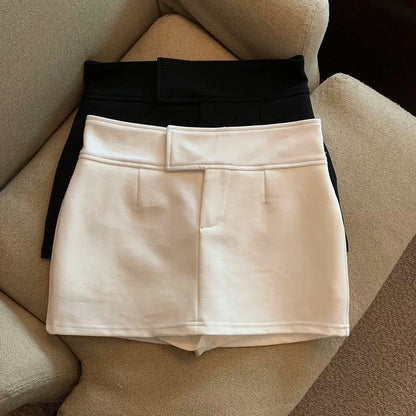 Jade Closet direct store recommendation ~ high-end pure desire style hot girl anti-exposure high waist fashionable half-length pants skirt