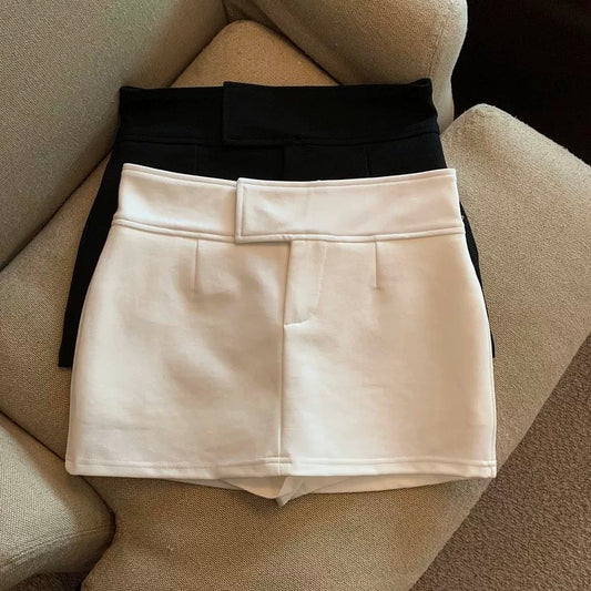 Jade Closet direct store recommendation ~ high-end pure desire style hot girl anti-exposure high waist fashionable half-length pants skirt