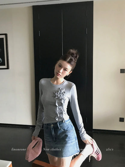 LINONEONE Floral Whispers - Classic Simple Floral Slim Fit Long Sleeve Stretch T-Shirt, Early Autumn New Arrival