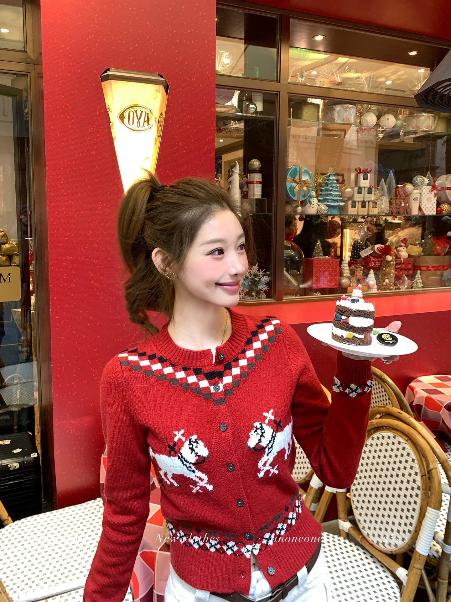 LINONEONE Year of the Horse Special Christmas and New Year Red Mosaic Pony Jacquard Knit Cardigan