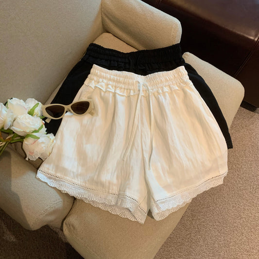 Jade Closet direct store recommendation ~ Medela pure desire style lace lace stitching elastic waist wide leg shorts