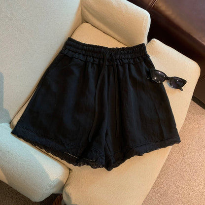 Jade Closet direct store recommendation ~ Medela pure desire style lace lace stitching elastic waist wide leg shorts